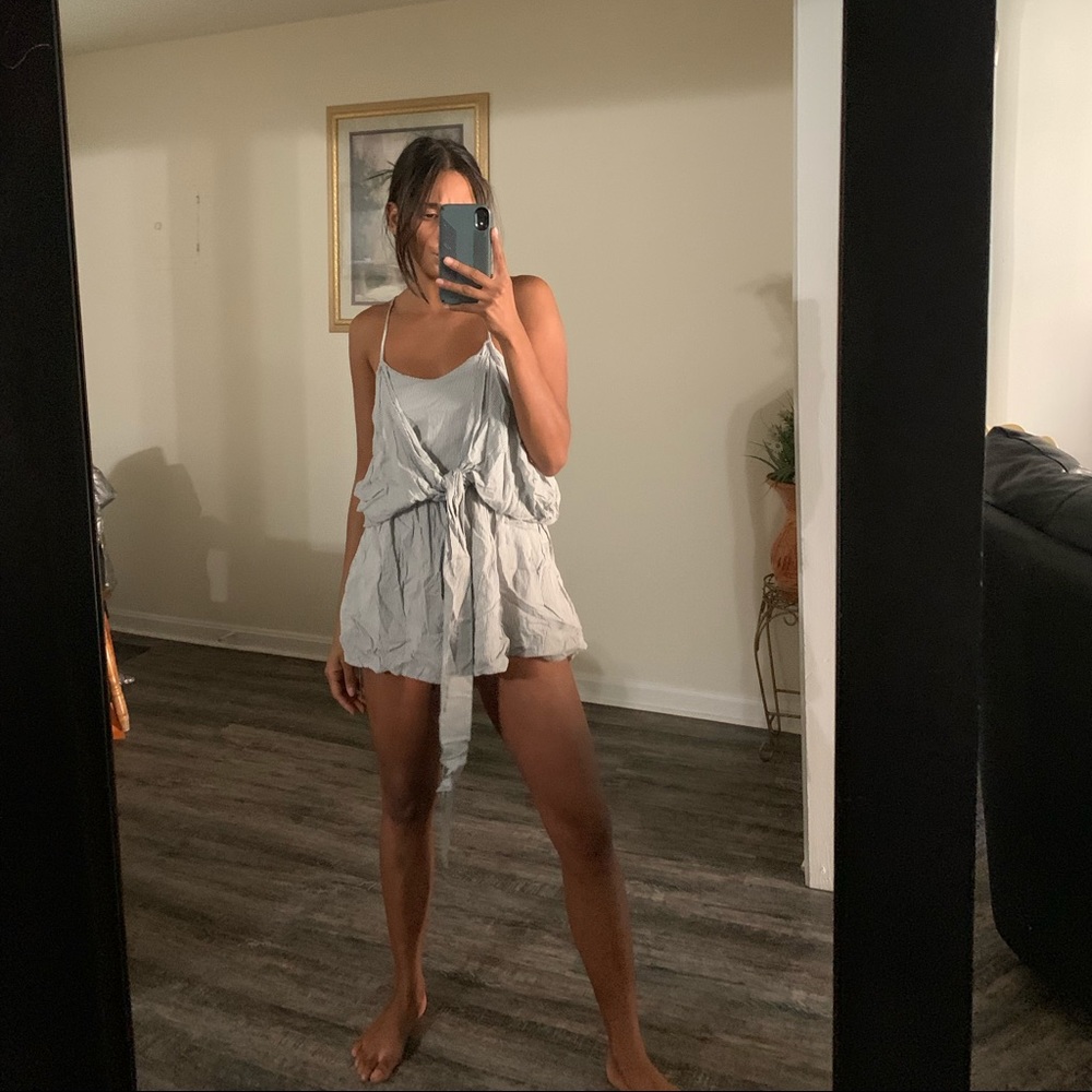 cute romper! perfect for beach!
